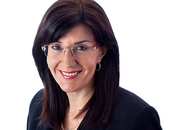Jacquie Petrusma sm